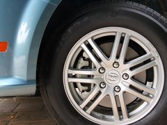 2012款  先行者 5座