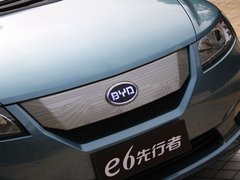 2012款  先行者 5座
