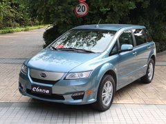 2012款  先行者 5座