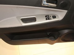 2010款 1.3L 手动 舒适型