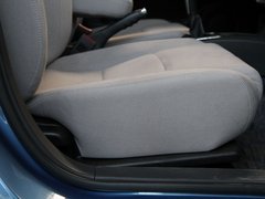 2010款 1.3L 手动 豪华型