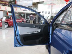 2010款 1.3L 手动 豪华型