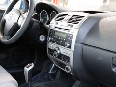 2010款 1.3L 手动 豪华型