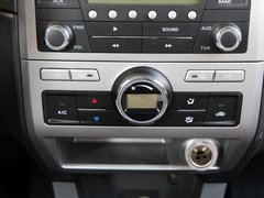 2010款 1.3L 手动 豪华型