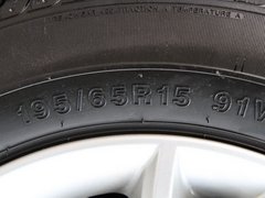 2010款 1.3L 手动 豪华型
