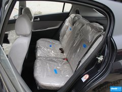 2010款 1.3L 手动 豪华型