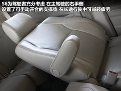 2011款 2.0L 手动 尊贵型 5座