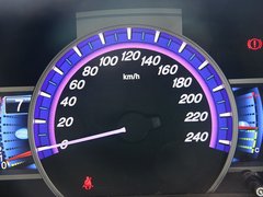 2011款 2.0L 手动 尊贵型 5座