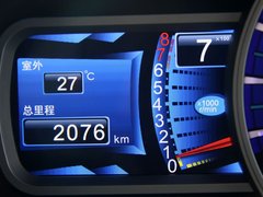 2011款 2.0L 手动 尊贵型 5座