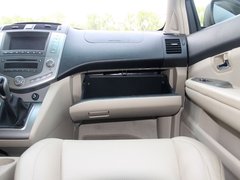2011款 2.0L 手动 尊贵型 5座