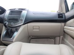 2011款 2.0L 手动 尊贵型 5座