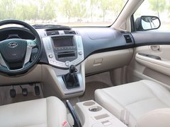 2011款 2.0L 手动 尊贵型 5座