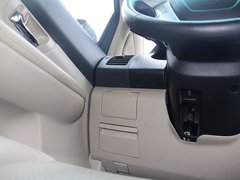 2011款 2.0L 手动 尊贵型 5座