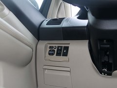 2011款 2.0L 手动 尊贵型 5座