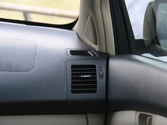 2011款 2.0L 手动 尊贵型 5座