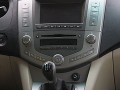 2011款 2.0L 手动 尊贵型 5座