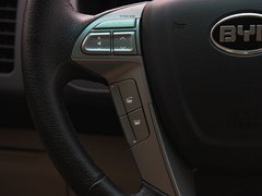 2011款 2.0L 手动 尊贵型 5座