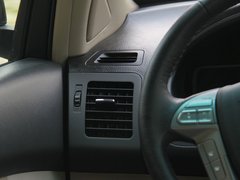 2011款 2.0L 手动 尊贵型 5座