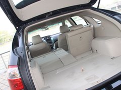 2011款 2.0L 手动 尊贵型 5座