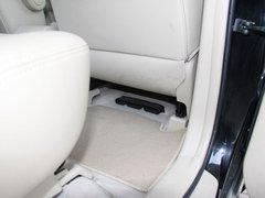 2011款 2.0L 手动 尊贵型 5座