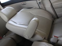 2011款 2.0L 手动 尊贵型 5座