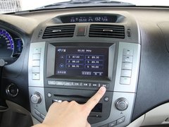 2011款 2.0L 手动 尊贵型 5座