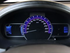 2011款 2.0L 手动 尊贵型 5座
