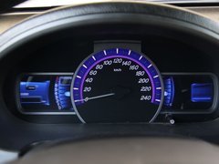 2011款 2.0L 手动 尊贵型 5座