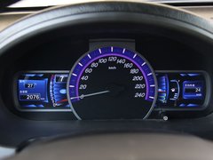 2011款 2.0L 手动 尊贵型 5座