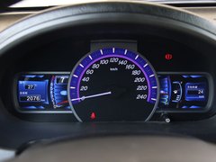 2011款 2.0L 手动 尊贵型 5座