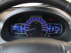 2011款 2.0L 手动 尊贵型 5座