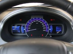 2011款 2.0L 手动 尊贵型 5座