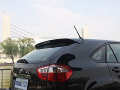 2011款 2.0L 手动 尊贵型 5座