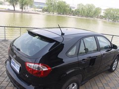 2011款 2.0L 手动 尊贵型 5座