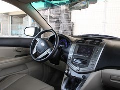 2011款 2.0L 手动 尊贵型 5座