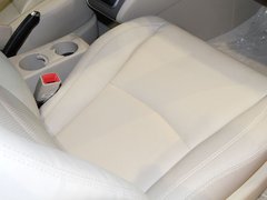 2011款 2.0L 手动 尊贵型 5座