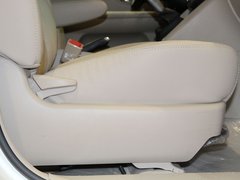 2011款 2.0L 手动 尊贵型 5座