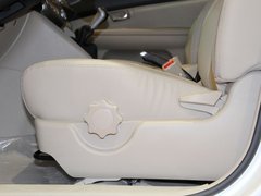 2011款 2.0L 手动 尊贵型 5座
