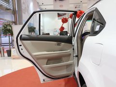 2011款 2.0L 手动 尊贵型 5座