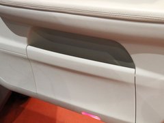 2011款 2.0L 手动 尊贵型 5座