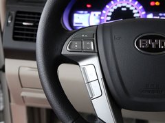 2011款 2.0L 手动 尊贵型 5座