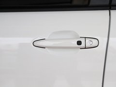 2011款 2.0L 手动 尊贵型 5座