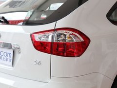 2011款 2.0L 手动 尊贵型 5座