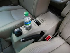 2011款 2.4L 自动 尊享型 5座