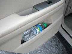 2011款 2.4L 自动 尊享型 5座