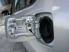 2011款 2.4L 自动 尊享型 5座