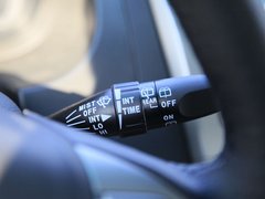 2011款 2.4L 自动 尊享型 5座
