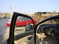 2011款 2.4L 自动 尊享型 5座