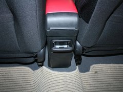 2010款 1.5 手动 Cross 标准型