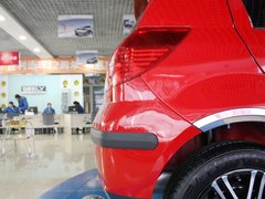 2010款 1.5 手动 Cross 标准型